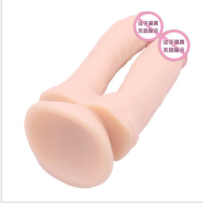 le double de double couche de bande de 18cm a fini Dong Realistic Strap On Vibrator pour l'adulte